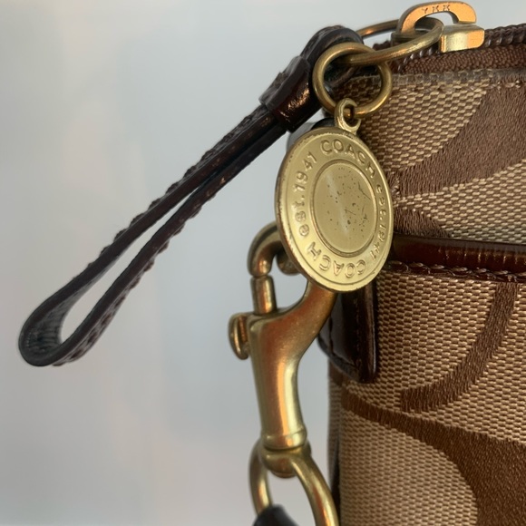 Coach Crossbody Purse - Picture 6 of 7